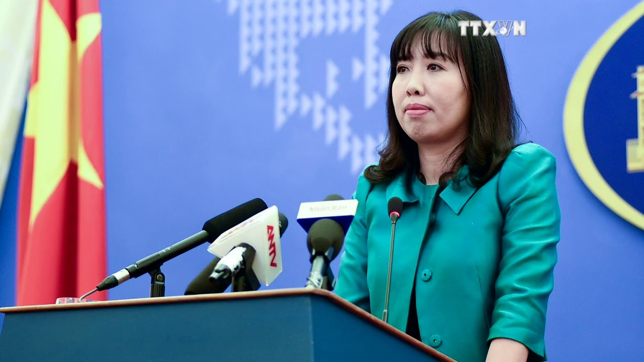 Tỷ lệ 'chọi' lớp 10 trường ngoại thành Hà Nội nhảy vọt, phụ huynh ngã ngửa